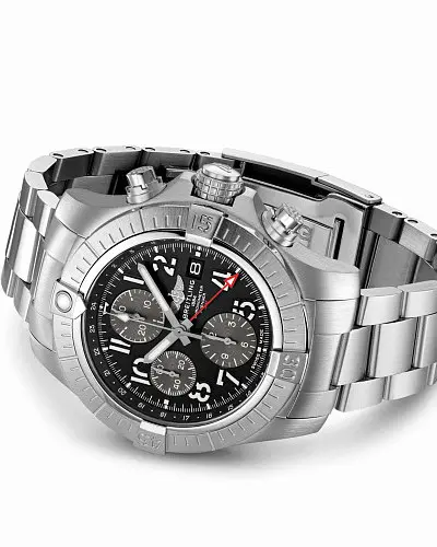 Breitling Avenger Chronograph GMT 45 A24315101B1A1